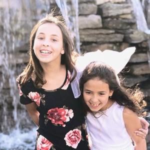 Meet your Posher, Estella